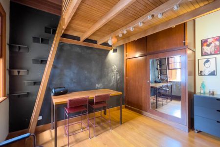 Casa para alugar com 200m², 3 quartos e 2 vagas Casa para alugar com 200m², 3 quartos e 2 vagasQuarto 2