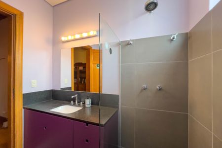 Casa para alugar com 200m², 3 quartos e 2 vagas Casa para alugar com 200m², 3 quartos e 2 vagasBanheiro