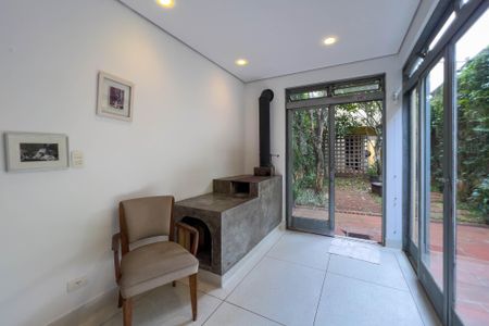 Casa para alugar com 200m², 3 quartos e 2 vagas Casa para alugar com 200m², 3 quartos e 2 vagasCozinha