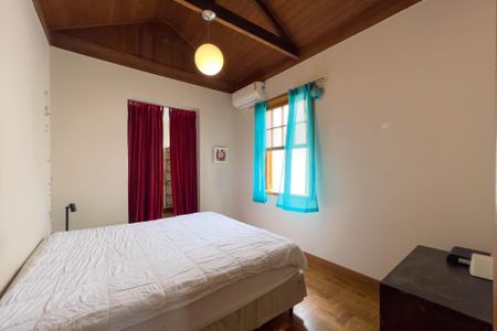 Quarto 1 de casa para alugar com 3 quartos, 200m² em Vila Mariana, São Paulo