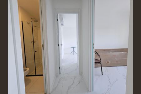 Apartamento para alugar com 66m², 2 quartos e 1 vagaCorredor