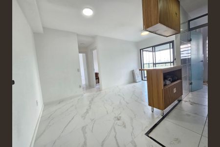 Sala de apartamento para alugar com 2 quartos, 66m² em Santo Amaro, São Paulo
