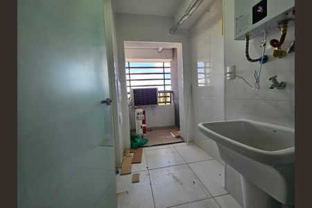 Apartamento para alugar com 66m², 2 quartos e 1 vagaÁrea de Serviço
