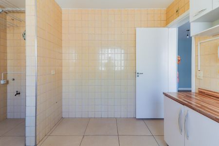 Apartamento à venda com 62m², 2 quartos e 1 vaga Apartamento à venda com 62m², 2 quartos e 1 vagaCozinha