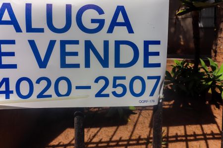 Apartamento à venda com 62m², 2 quartos e 1 vaga Apartamento à venda com 62m², 2 quartos e 1 vagaFachada - Plaquinha