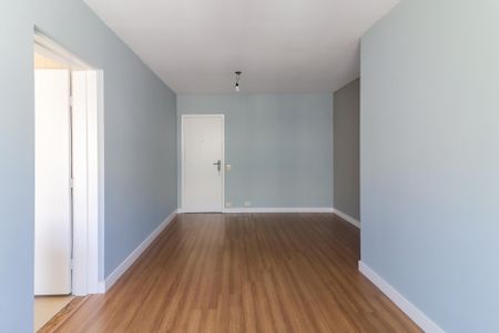Apartamento à venda com 62m², 2 quartos e 1 vaga Apartamento à venda com 62m², 2 quartos e 1 vagaSala