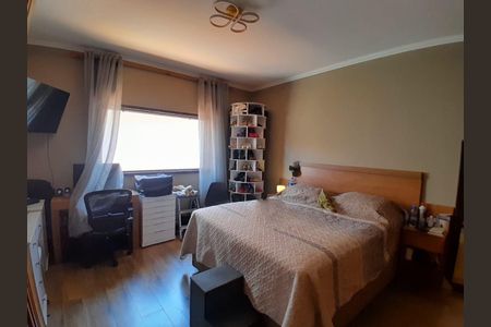 Casa à venda com 2 quartos, 190m² em Vila Congonhas, São Paulo