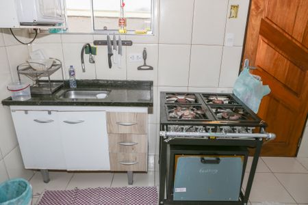Casa à venda com 120m², 4 quartos e 2 vagasCasa 2 - Cozinha