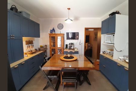 Casa à venda com 3 quartos, 122m² em Bosque da Saúde, São Paulo