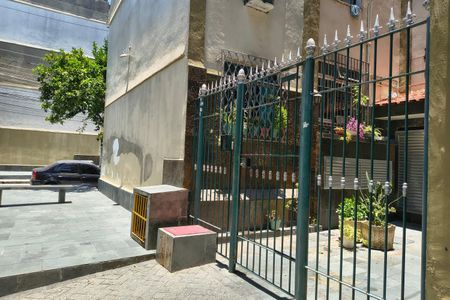 Apartamento para alugar com 55m², 2 quartos e 1 vagaFachada do bloco