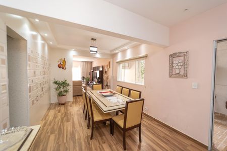 Casa à venda com 292m², 4 quartos e sem vagaSala de Jantar