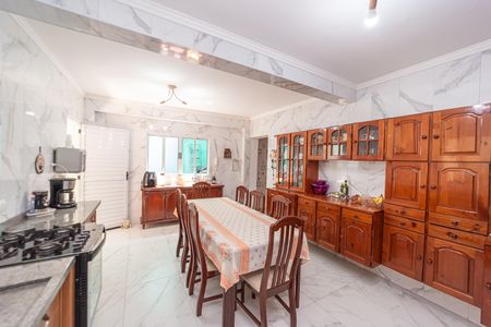 Casa à venda com 292m², 4 quartos e sem vagaCozinha