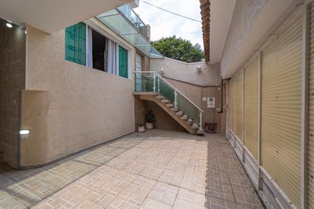 Casa à venda com 292m², 4 quartos e sem vagaGaragem
