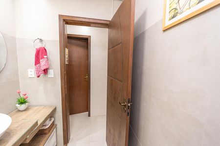 Casa à venda com 292m², 4 quartos e sem vagaLavabo