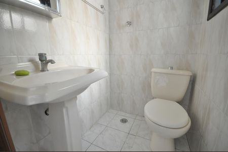 Casa para alugar com 80m², 3 quartos e sem vagaLavabo