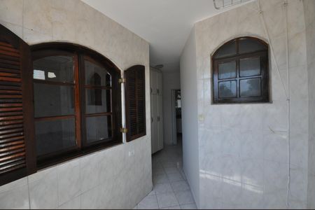 Casa para alugar com 80m², 3 quartos e sem vagaÁrea de Serviço