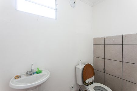 Casa para alugar com 68m², 2 quartos e sem vaga Casa para alugar com 68m², 2 quartos e sem vagaBanheiro da Suíte