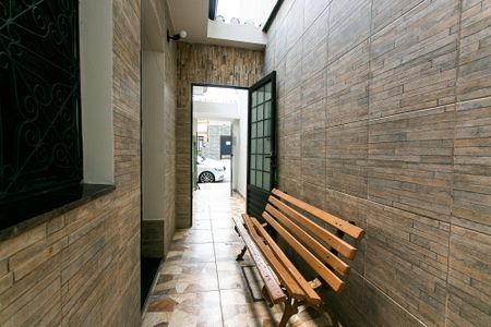 Casa para alugar com 68m², 2 quartos e sem vaga Casa para alugar com 68m², 2 quartos e sem vagaCorredor Externo