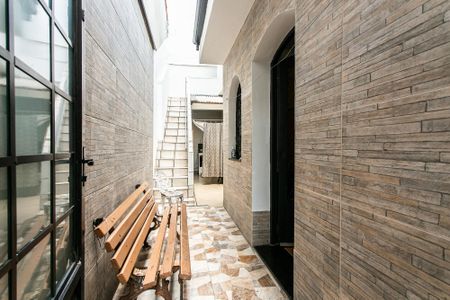 Casa para alugar com 68m², 2 quartos e sem vaga Casa para alugar com 68m², 2 quartos e sem vagaCorredor Externo