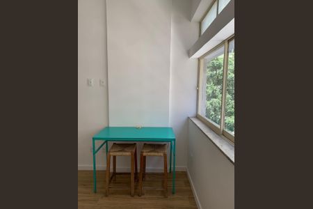 Apartamento à venda com 1 quarto, 43m² em Três Rios, Rio de Janeiro