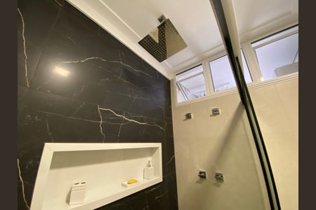 Apartamento à venda com 116m², 2 quartos e 1 vaga Apartamento à venda com 116m², 2 quartos e 1 vagaBanheiro Social