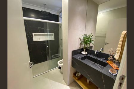 Apartamento à venda com 116m², 2 quartos e 1 vaga Apartamento à venda com 116m², 2 quartos e 1 vagaBanheiro Social