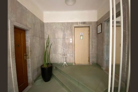 Apartamento à venda com 116m², 2 quartos e 1 vaga Apartamento à venda com 116m², 2 quartos e 1 vagaÁrea comum