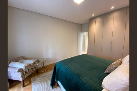 Apartamento à venda com 116m², 2 quartos e 1 vaga Apartamento à venda com 116m², 2 quartos e 1 vagaQuarto 2 - Suíte