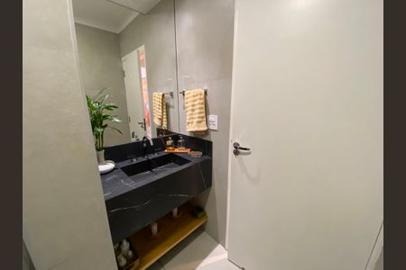 Apartamento à venda com 116m², 2 quartos e 1 vaga Apartamento à venda com 116m², 2 quartos e 1 vagaBanheiro Social