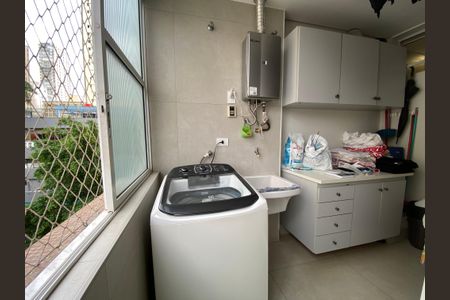 Apartamento à venda com 116m², 2 quartos e 1 vaga Apartamento à venda com 116m², 2 quartos e 1 vagaÁrea de Serviço