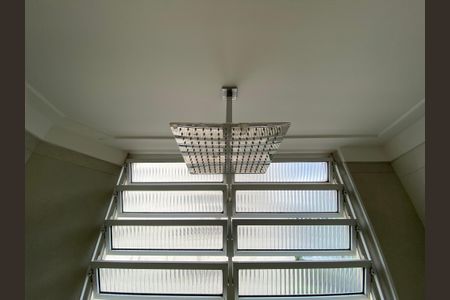 Apartamento à venda com 116m², 2 quartos e 1 vaga Apartamento à venda com 116m², 2 quartos e 1 vagaBanheiro da Suíte