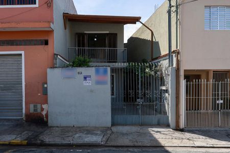 Casa para alugar com 140m², 3 quartos e 1 vagaFachada + plaquinha