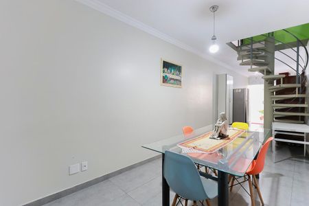 Casa para alugar com 140m², 3 quartos e 1 vagaSala de jantar