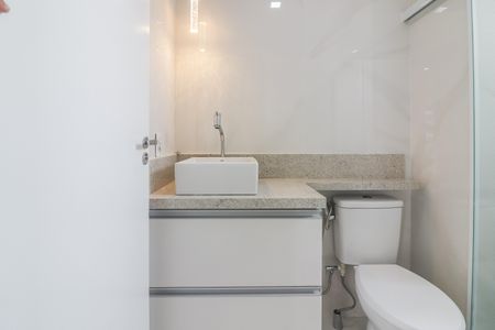 Apartamento para alugar com 44m², 2 quartos e sem vaga Apartamento para alugar com 44m², 2 quartos e sem vagaBanheiro