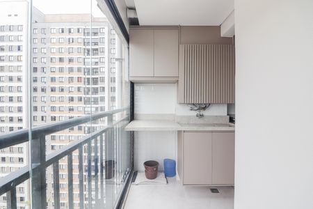 Apartamento para alugar com 44m², 2 quartos e sem vaga Apartamento para alugar com 44m², 2 quartos e sem vagaCozinha e Área de Serviço