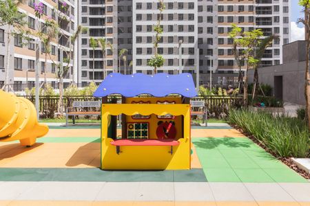 Apartamento para alugar com 44m², 2 quartos e sem vaga Apartamento para alugar com 44m², 2 quartos e sem vagaÁrea comum - Playground