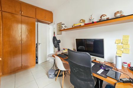 Apartamento para alugar com 85m², 2 quartos e 1 vagaQuarto
