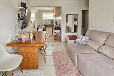 Sala de apartamento para alugar com 2 quartos, 85m² em Vila Maia, Guarujá