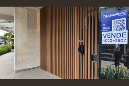 Apartamento à venda com 114m², 3 quartos e 2 vagasFachada + Plaquinha