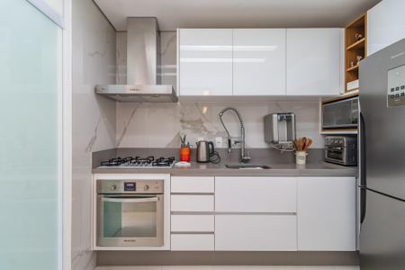 Apartamento à venda com 98m², 2 quartos e 3 vagasCozinha