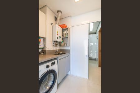 Apartamento à venda com 98m², 2 quartos e 3 vagasÁrea de Serviço