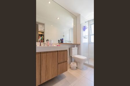 Apartamento à venda com 98m², 2 quartos e 3 vagasBanheiro 1 da Suíte