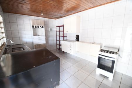 Casa à venda com 275m², 3 quartos e 3 vagasCasa 2 - Cozinha