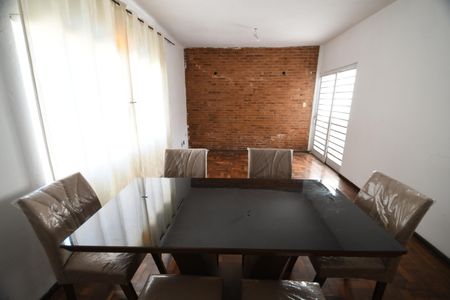 Sala de casa à venda com 3 quartos, 178m² em Jardim Boa Esperança, Campinas