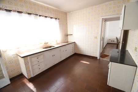 Casa à venda com 275m², 3 quartos e 3 vagasCozinha