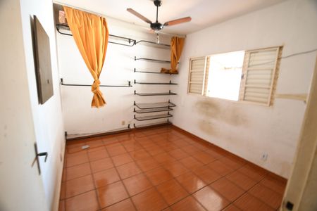 Casa à venda com 275m², 3 quartos e 3 vagasCasa 2 - Quarto