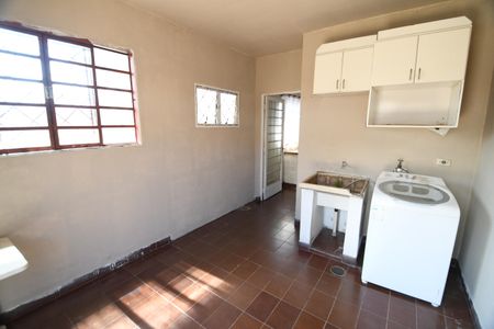 Casa à venda com 275m², 3 quartos e 3 vagasÁrea de Serviço