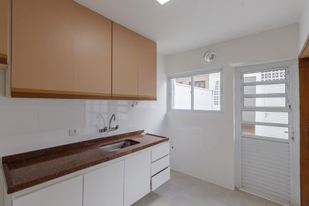 Casa de condomínio para alugar com 150m², 3 quartos e 2 vagasCozinha