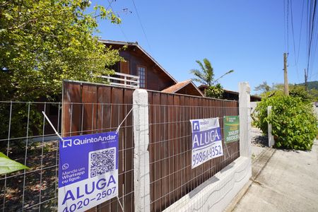 Casa para alugar com 125m², 5 quartos e sem vagaFachada