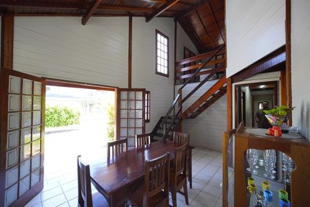 Casa para alugar com 125m², 5 quartos e sem vagaSala